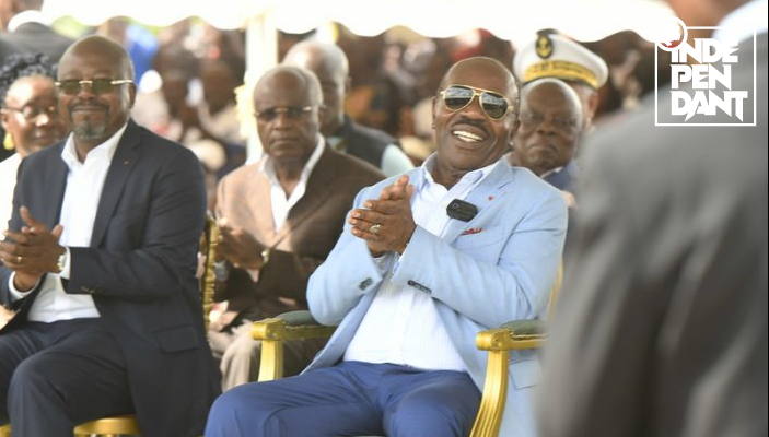 Ali Bongo échange avec les populations de Kango et de Ntoum